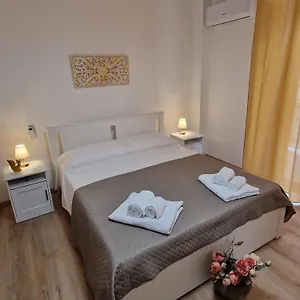https://pomelia-house.sicilyhotelsitaly.net
