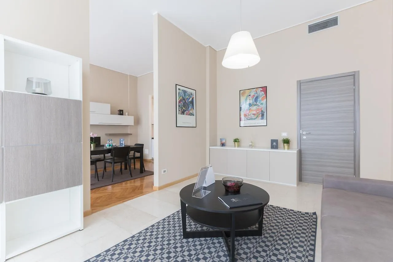 Hemeras Boutique Homes - Design Apartments Near Duomo Cathedral Μιλάνο