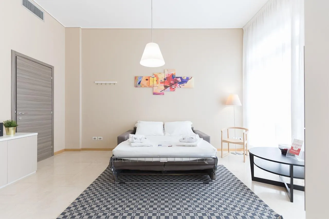 Hemeras Boutique Homes - Design Apartments Near Duomo Cathedral Mediolan