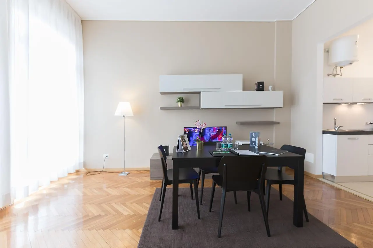 Hemeras Boutique Homes - Design Apartments Near Duomo Cathedral Mediolan