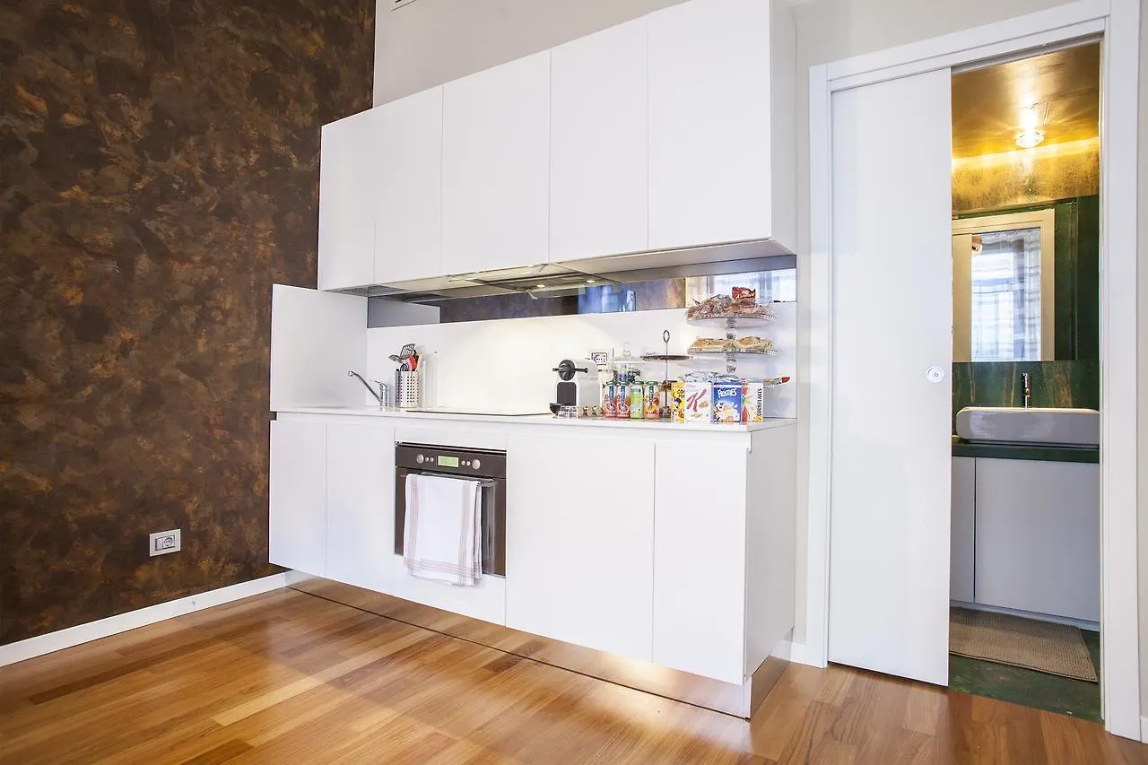 Hemeras Boutique Homes - Design Apartments Near Duomo Cathedral Mediolan