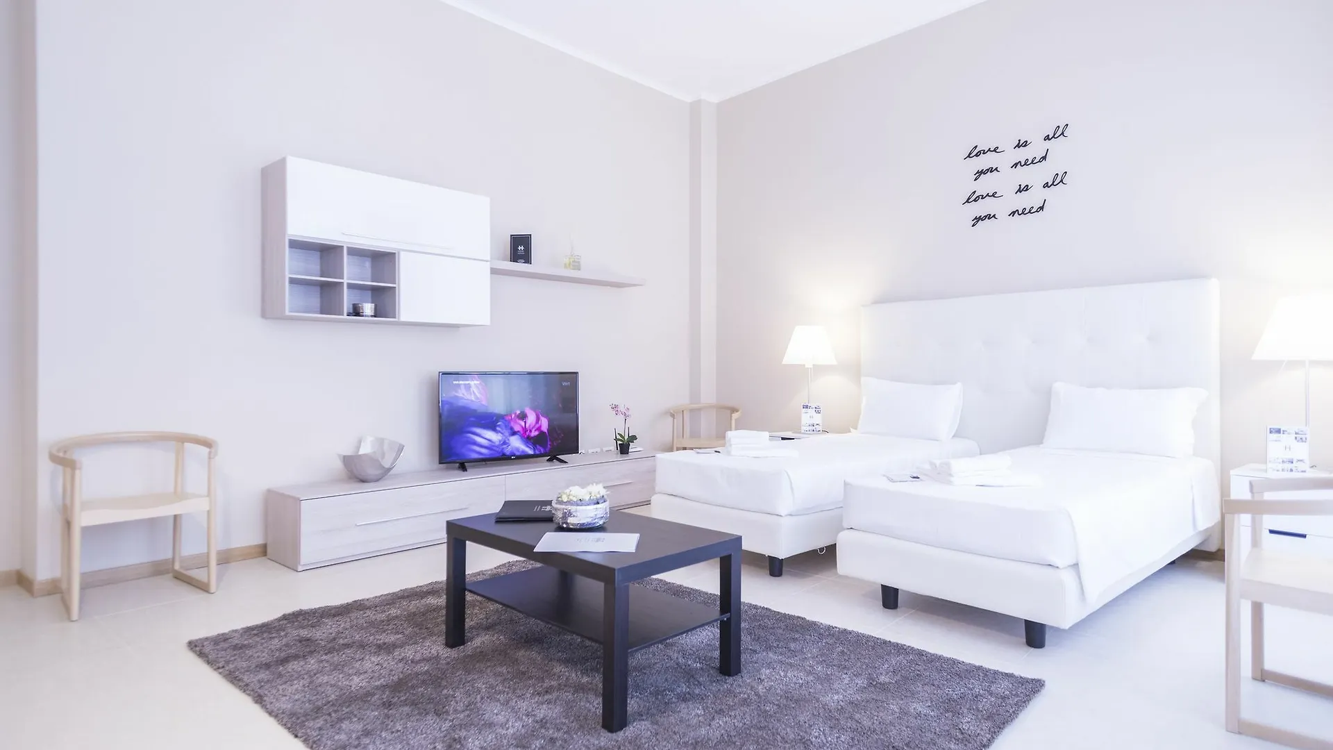 Hemeras Boutique Homes - Design Apartments Near Duomo Cathedral Mediolan